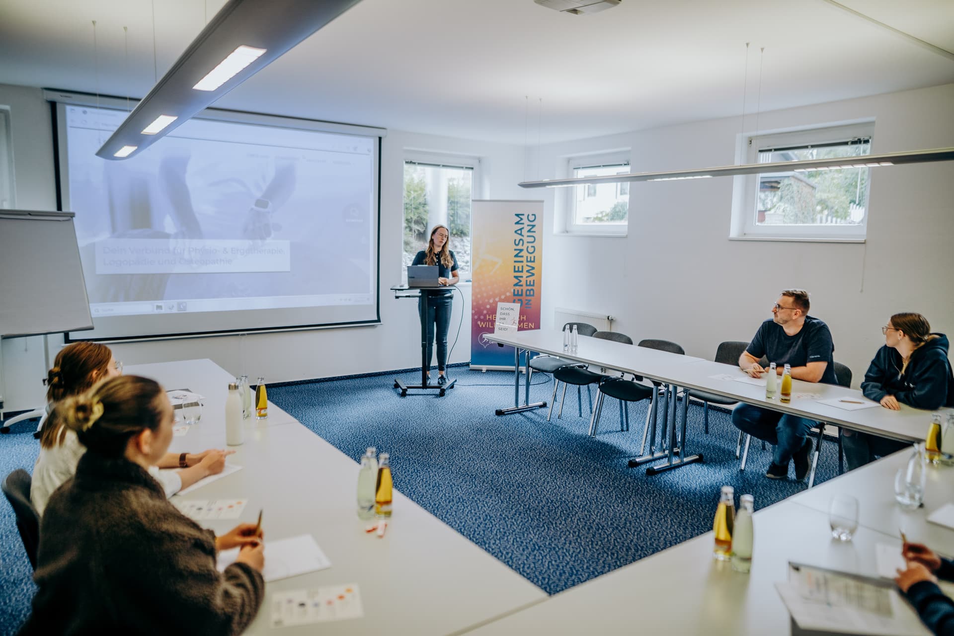 Wir bilden dich in unserer Akademie weiter.